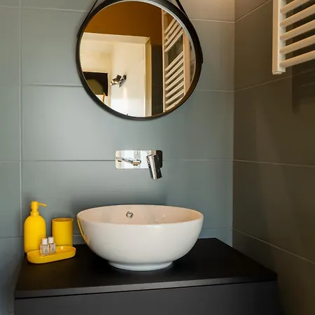 Yutori 75 فندق مبيت وإفطار 3*